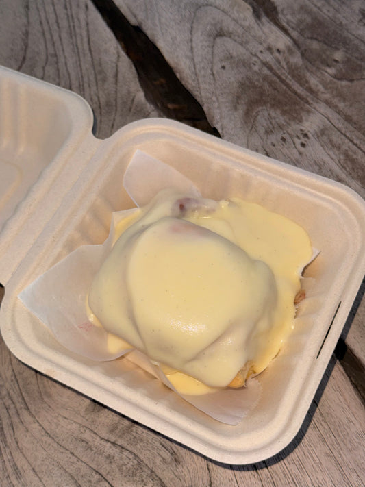 VANILLA CRÈME HUG ROLL
